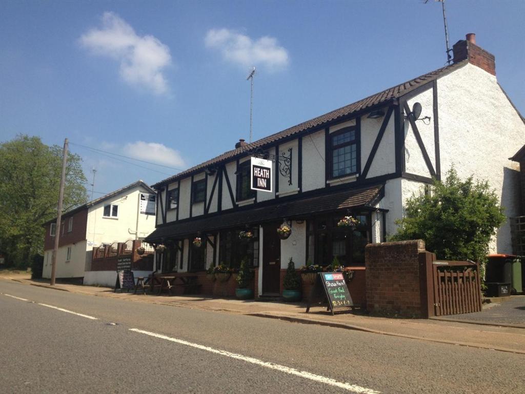 The Heath Inn Leighton Buzzard Exterior photo