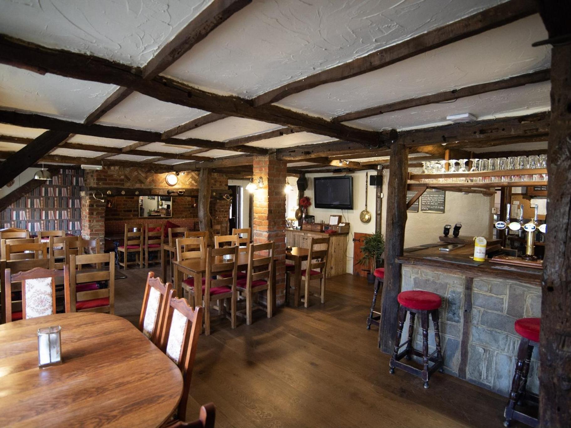 The Heath Inn Leighton Buzzard Exterior photo